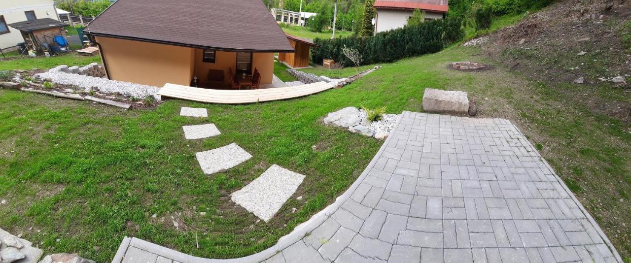 Lisny 105 Cely Novy Dum Se Zahradou U Jizery A Cyklo-Stezky New House By Jizera River And Bicycle Path Zelezny Brod Dış mekan fotoğraf